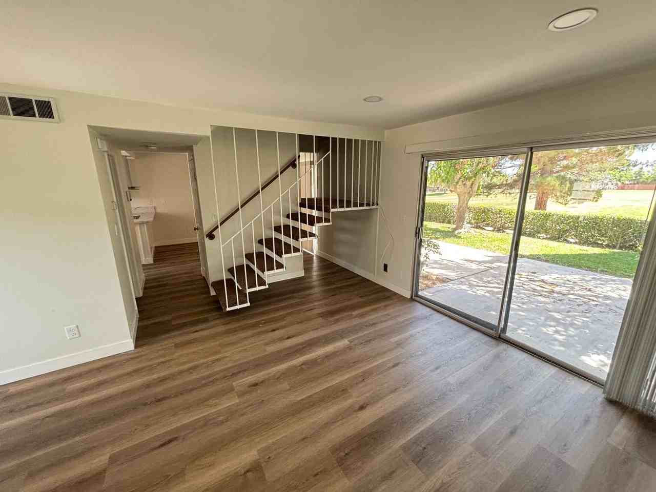 14257 Sage St - Photo 7 of 34