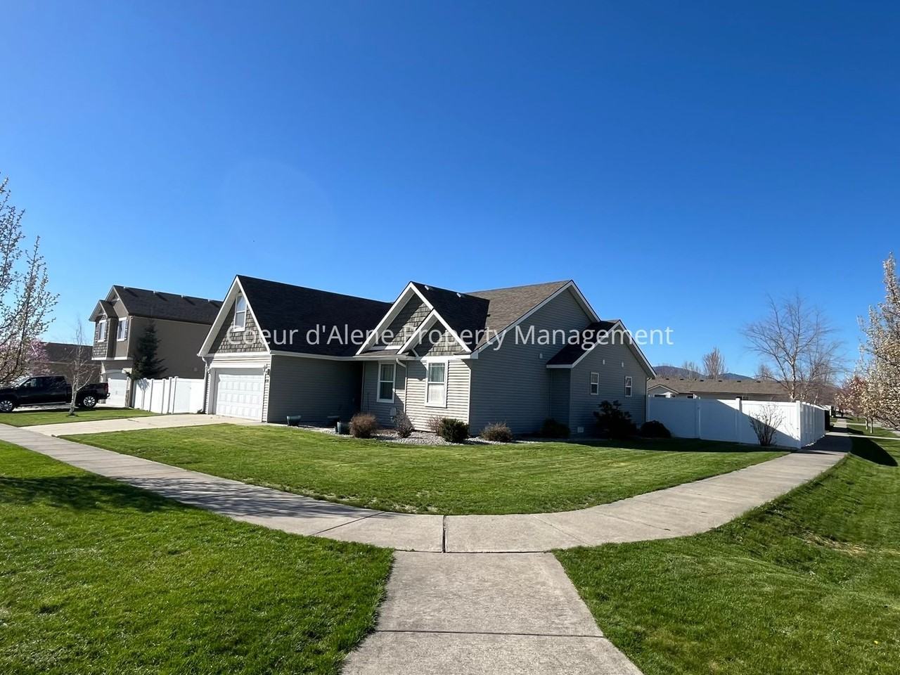 4309 W Long Meadow Dr - Photo 3 of 6