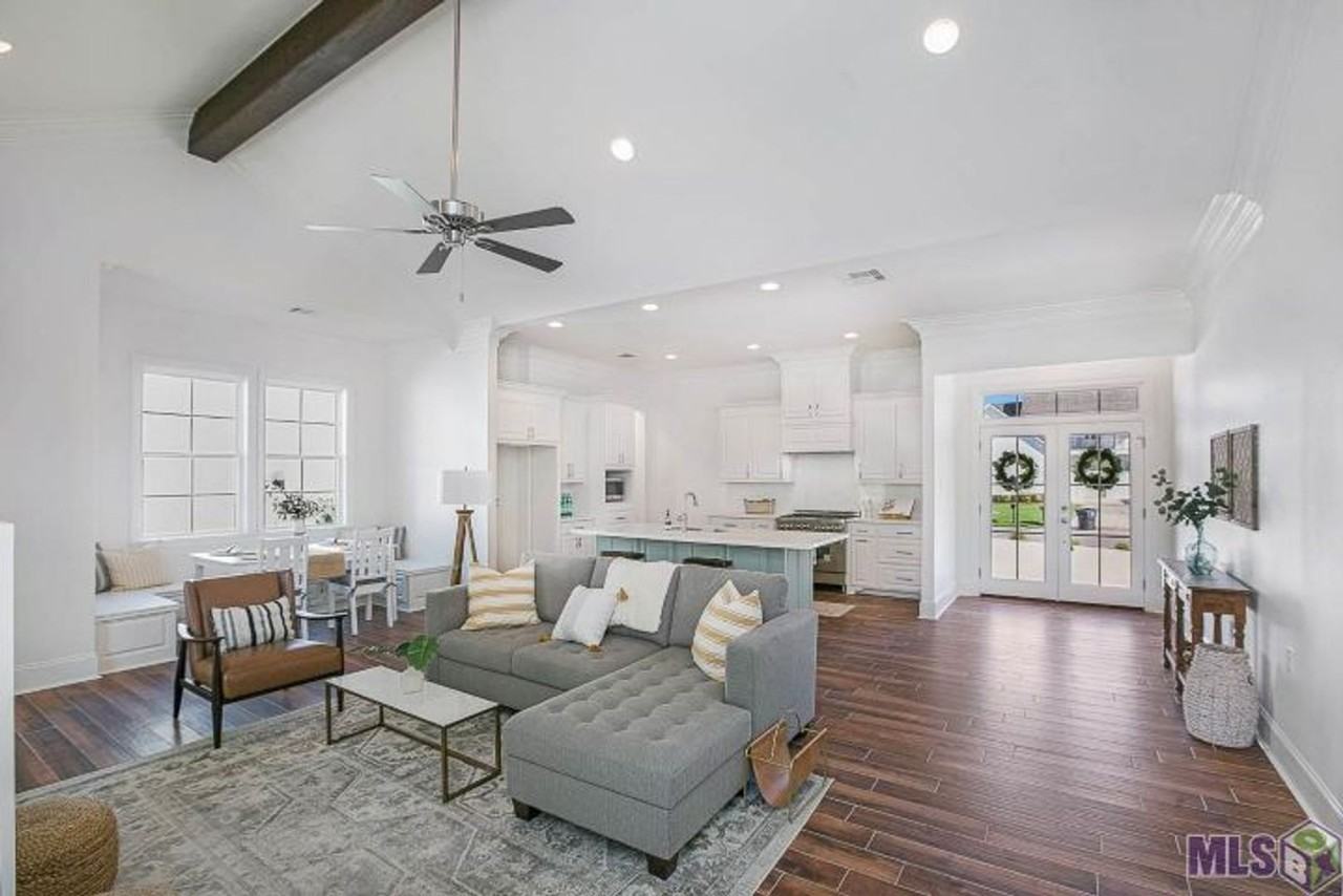 3505 Rue D Orleans - Photo 3 of 17