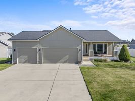 featured image of 213 E Handy Rd