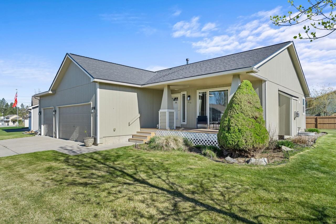 213 E Handy Rd - Photo 2 of 36