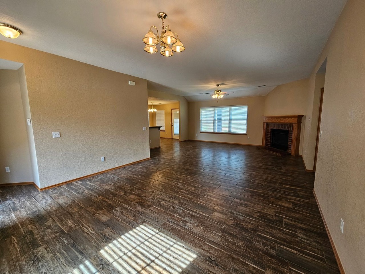3500 Shona Way - Photo 2 of 22
