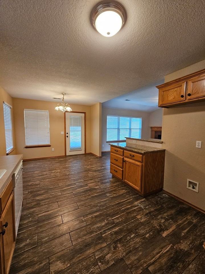 3500 Shona Way - Photo 6 of 22