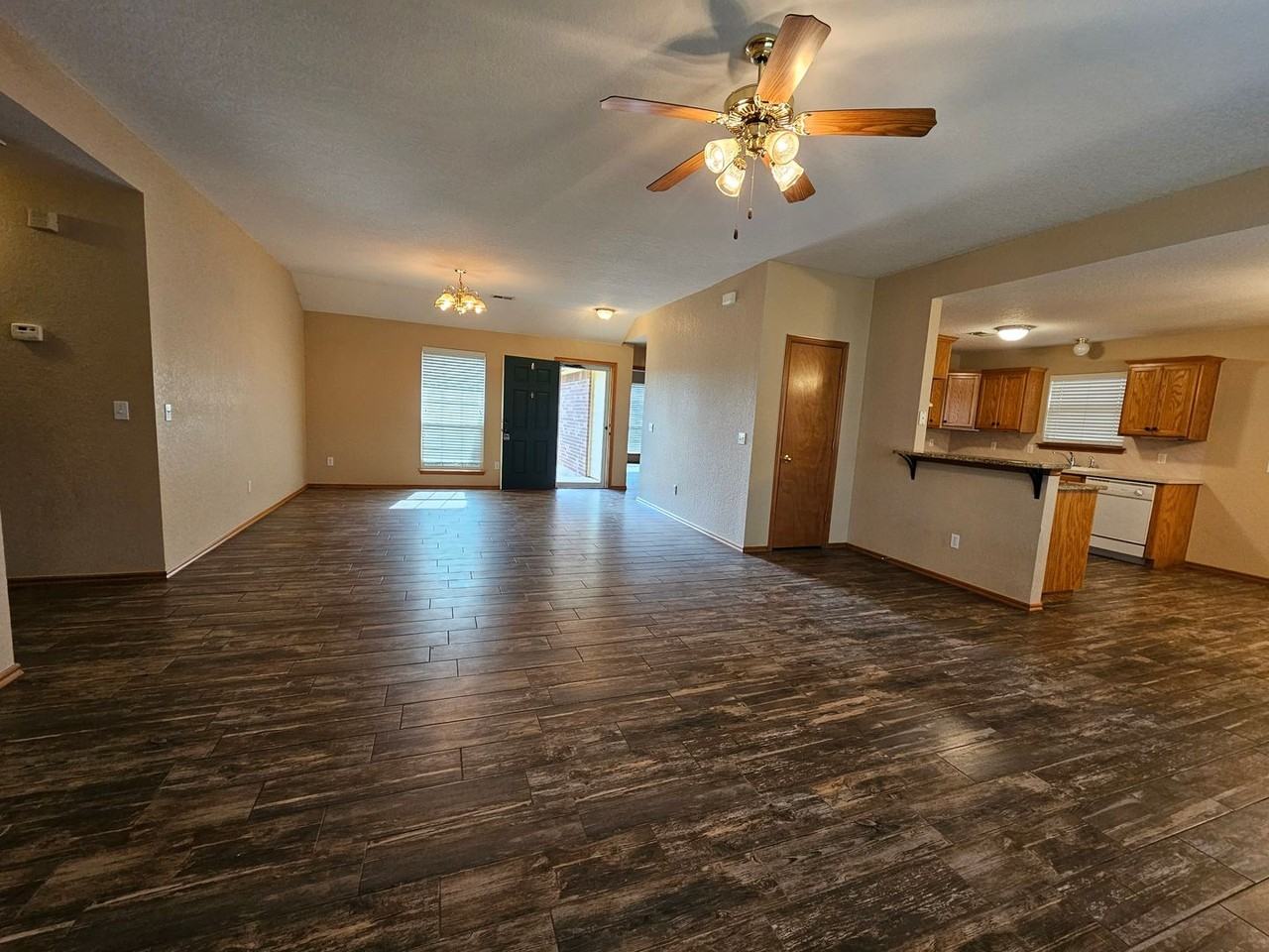 3500 Shona Way - Photo 7 of 22