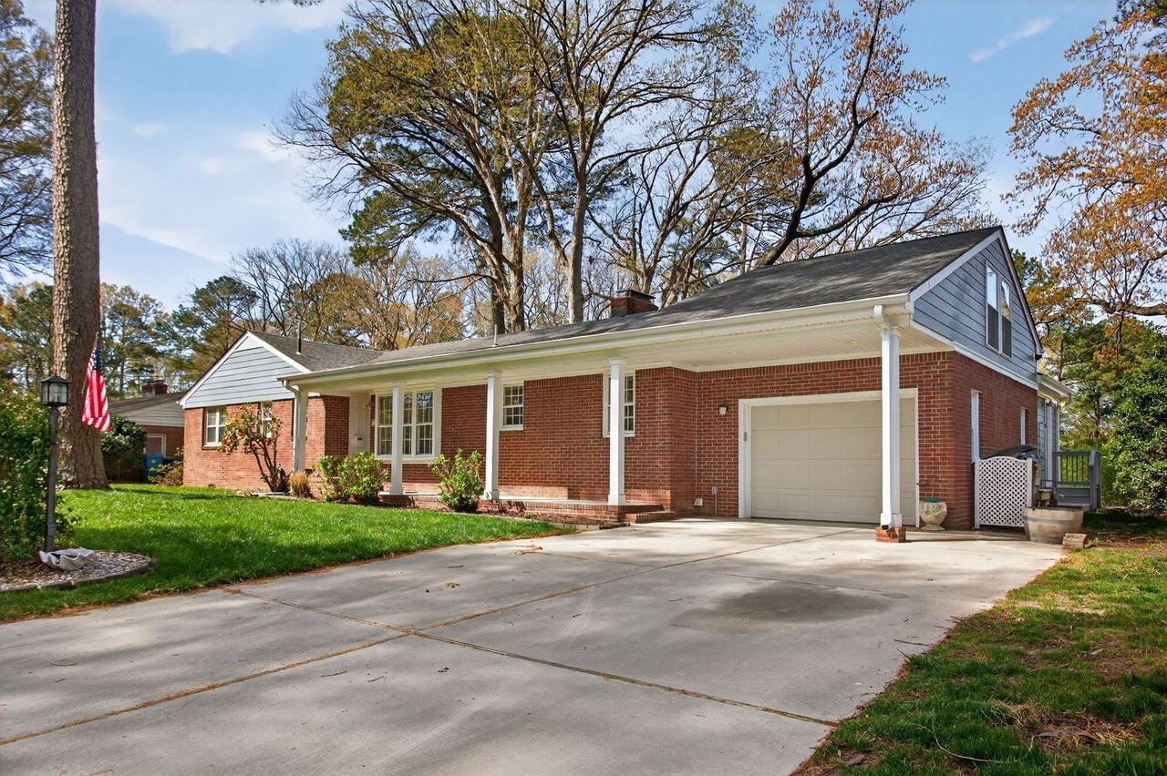 513 Chesopeian Trl - Photo 2 of 41