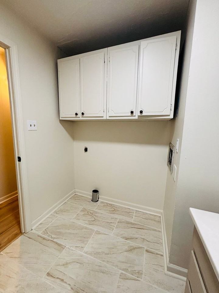 906 Edgehill Dr - Photo 6 of 11