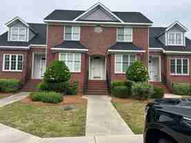 4890 Independence Dr - Photo 1 of 1