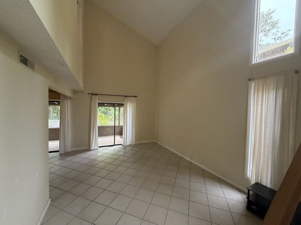 4836 Pebble Beach Dr - Photo 2 of 17