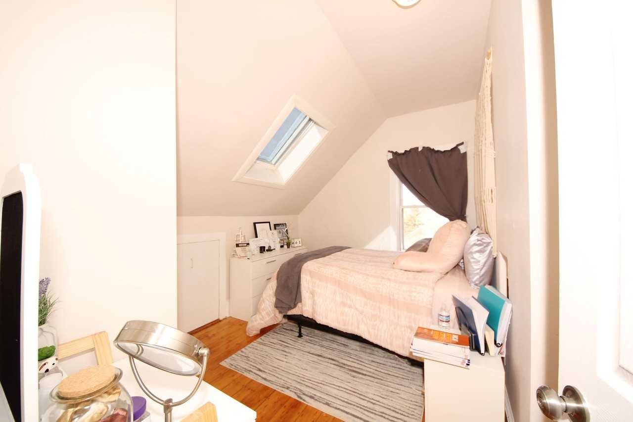 62 Bedford St - Photo 2 of 8