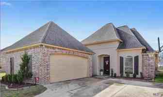 featured image of 8138 Valencia Ct