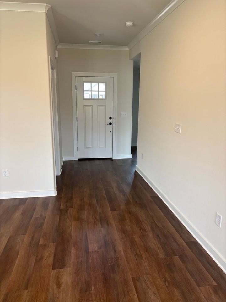 1108 1108 Calla Lily Ave - Photo 4 of 17