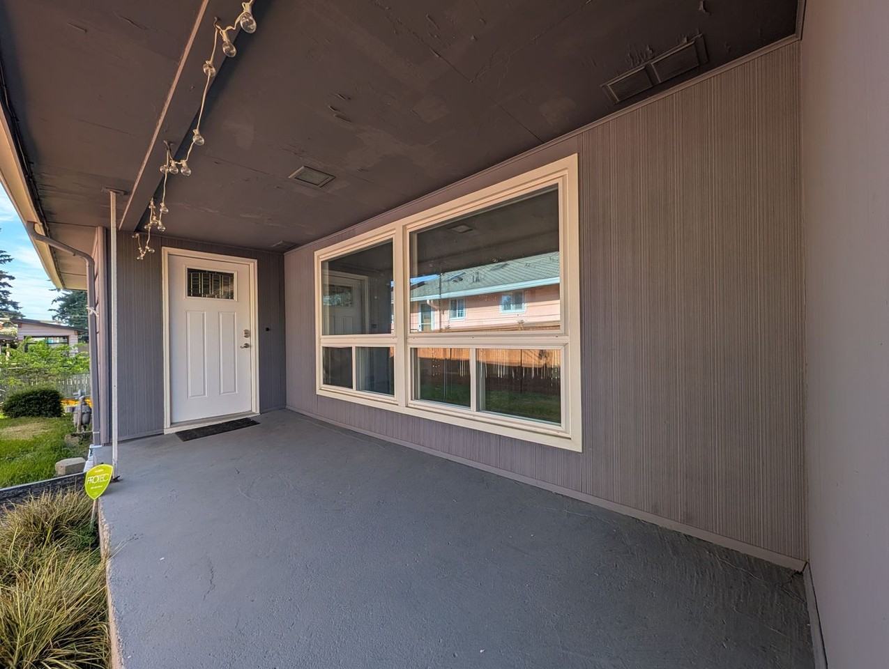 19021 8th Ave S - Photo 3 of 22