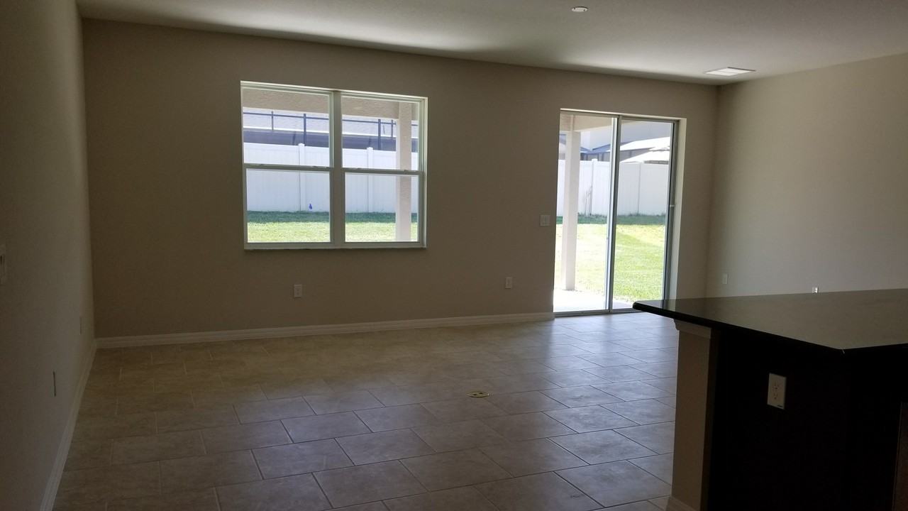 4852 Grand Vista Ln - Photo 6 of 7
