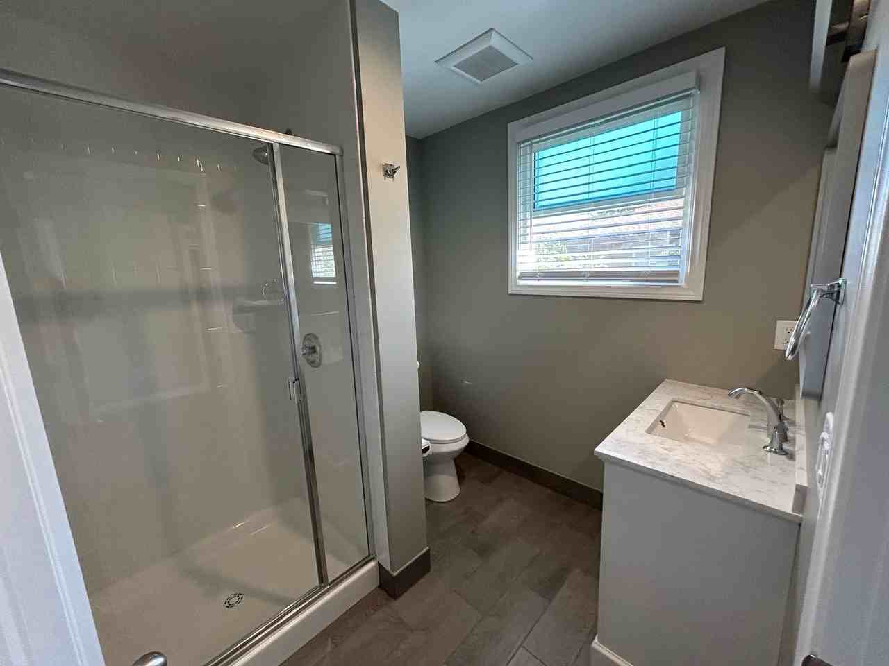 4671 Santa Monica Ave - Photo 7 of 17