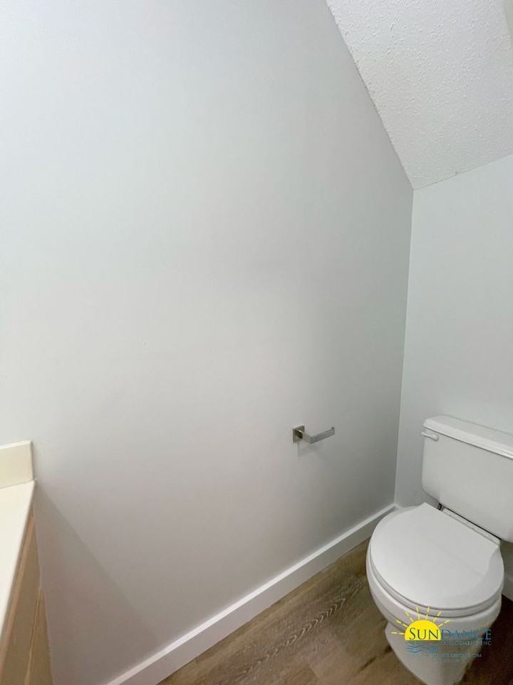 40 4th Ave - Photo 7 of 19