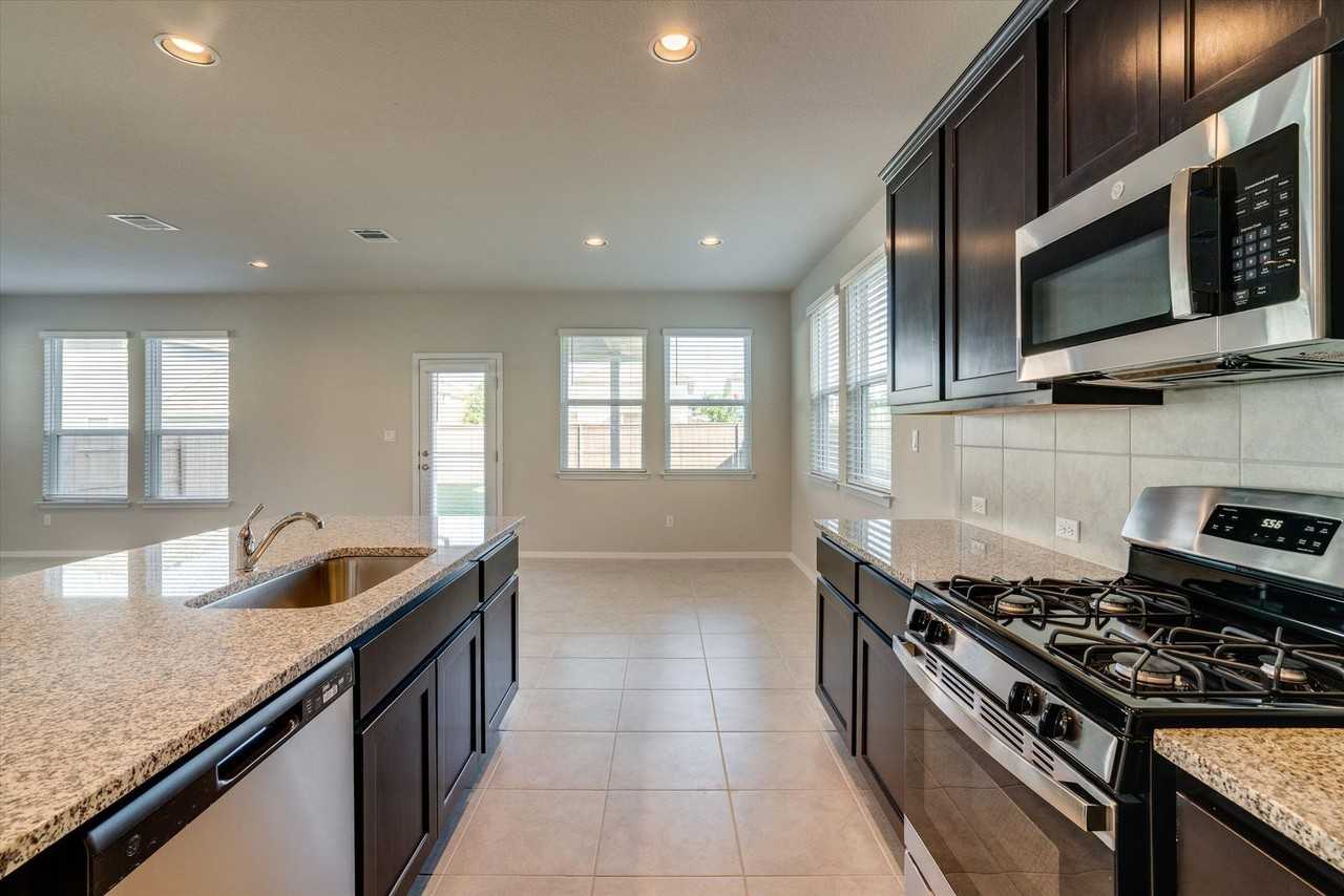 170 Bright Flora Ln - Photo 4 of 21