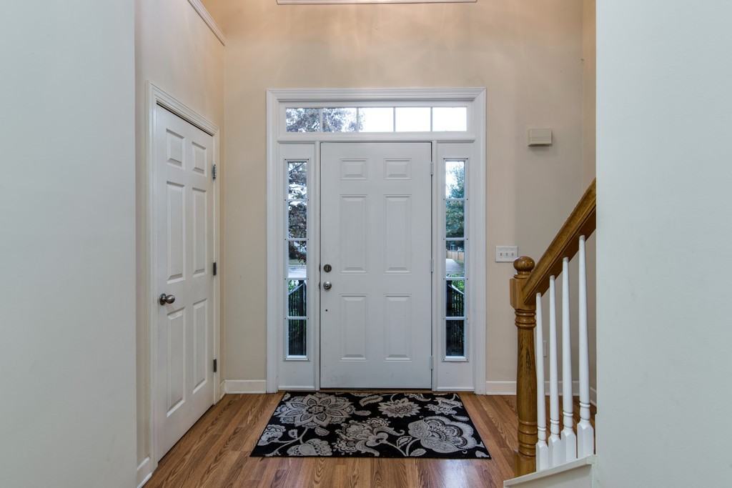 235 Bancroft Cv - Photo 3 of 22