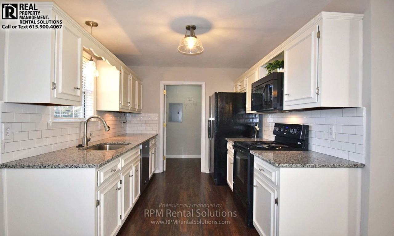2711 Cash Ct - Photo 4 of 25
