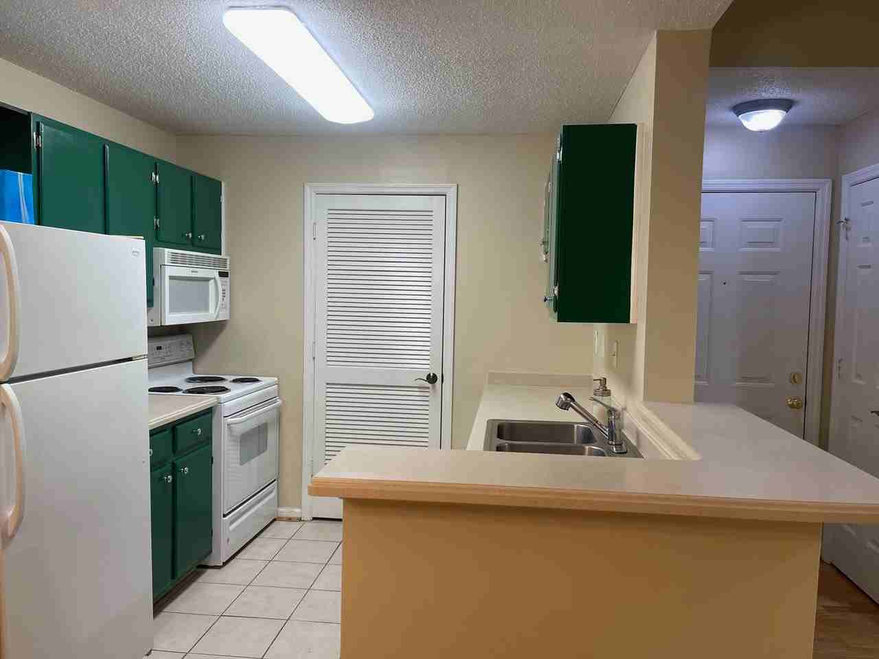 524 Granville Ct - Photo 7 of 21