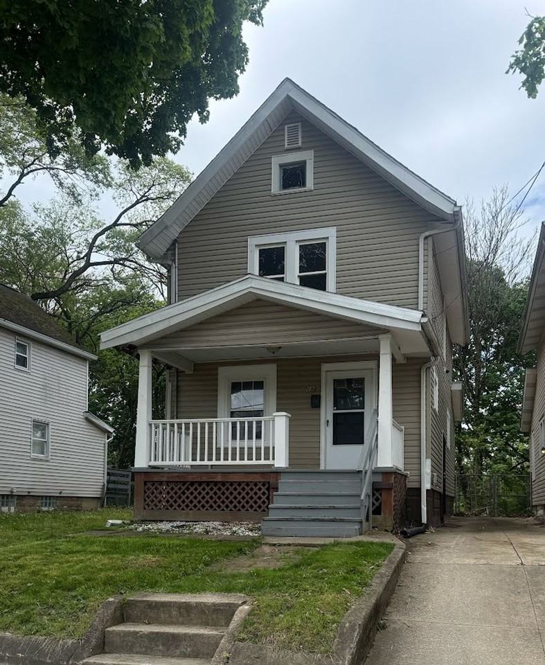 1282 Andrus St - Photo 2 of 14