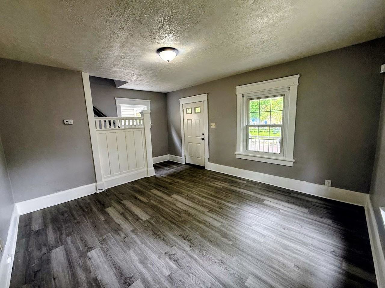 1282 Andrus St - Photo 4 of 14