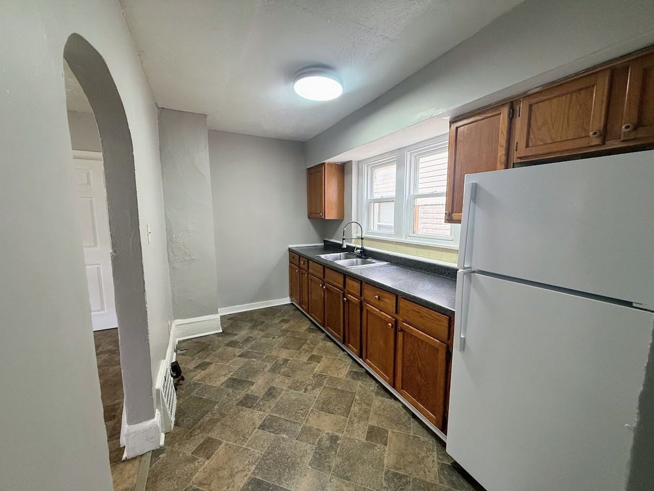 1282 Andrus St - Photo 7 of 14