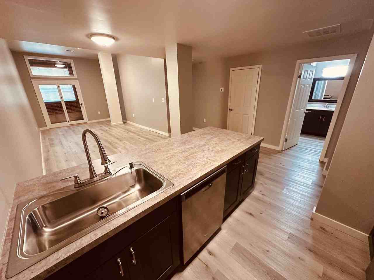 40 Grant St #6