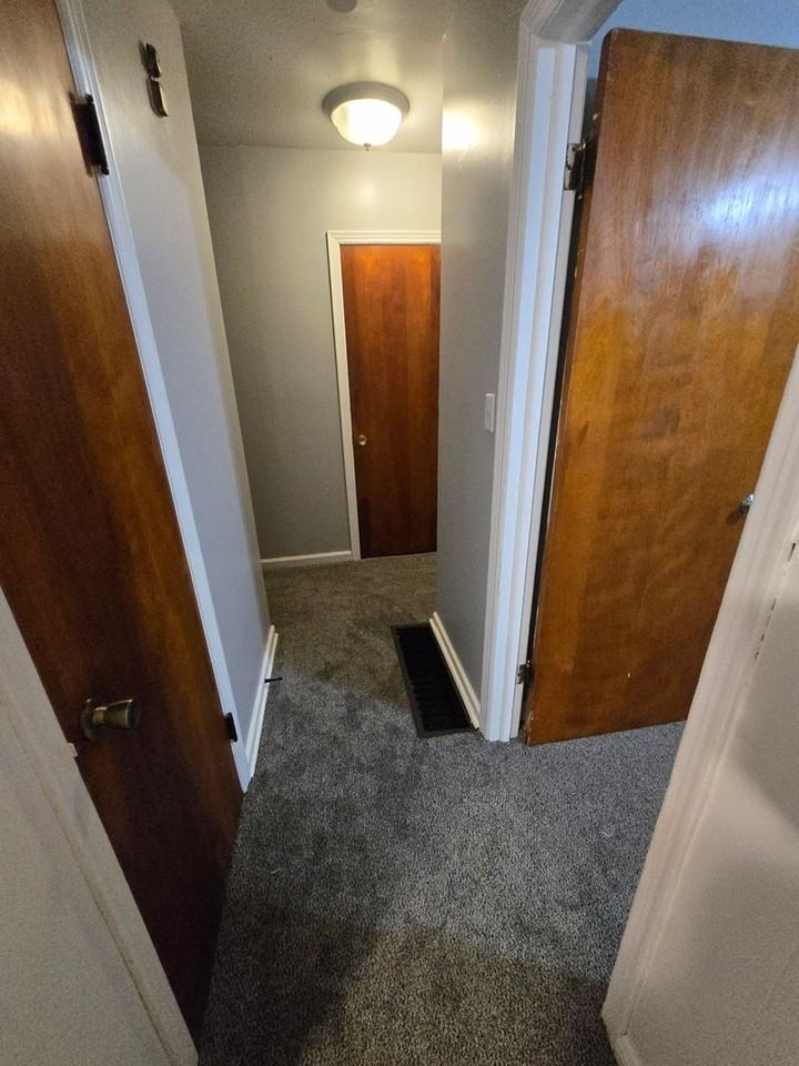 2942 Atwood Ter - Photo 7 of 9