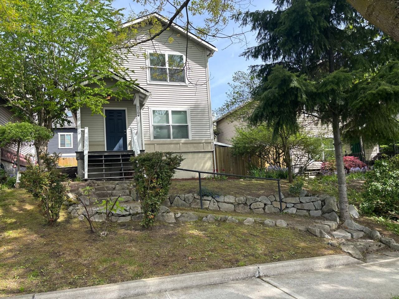 2104 S Judkins St - Photo 2 of 26