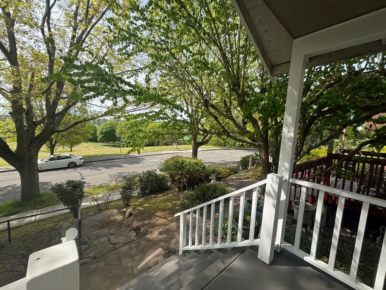 2104 S Judkins St - Photo 4 of 26