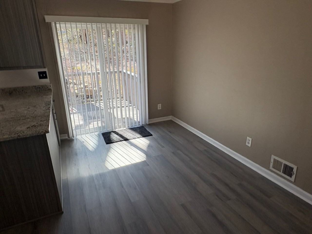 6625 Paula Ct - Photo 4 of 17