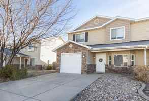 featured image of 2856 N Clark Pkwy