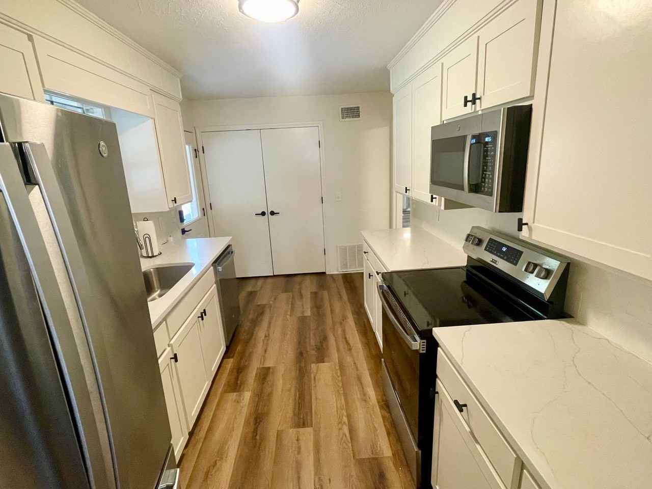 453 Pine Ridge Dr - Photo 7 of 18