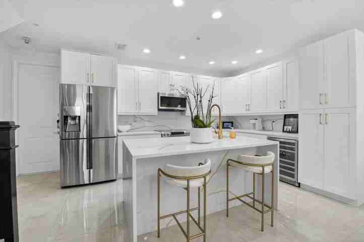 5022 Northwest 16th Way
