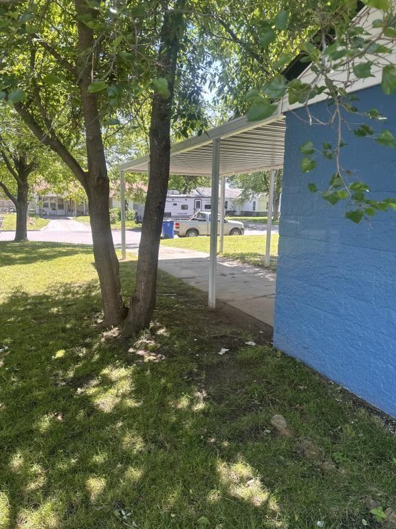 2233 A St Ne - Photo 3 of 14