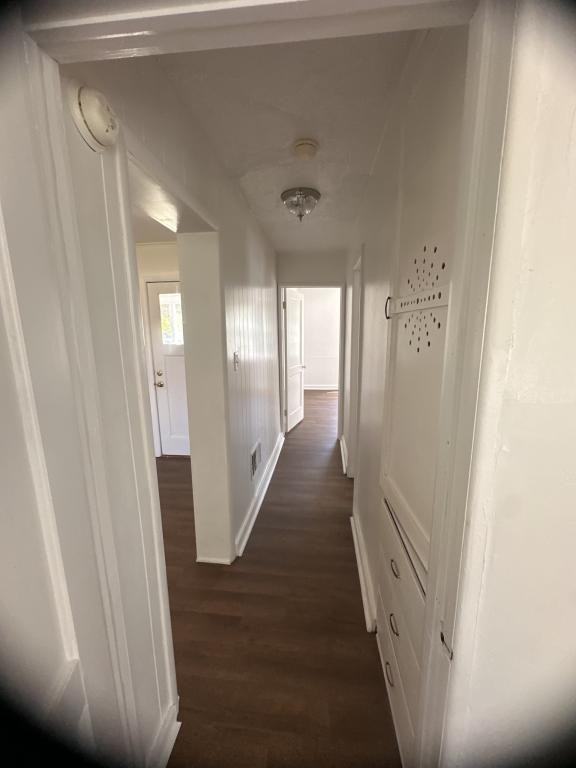 2233 A St Ne - Photo 6 of 14