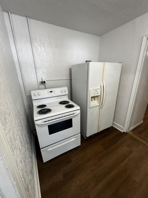 2313 B St Ne - Photo 6 of 16
