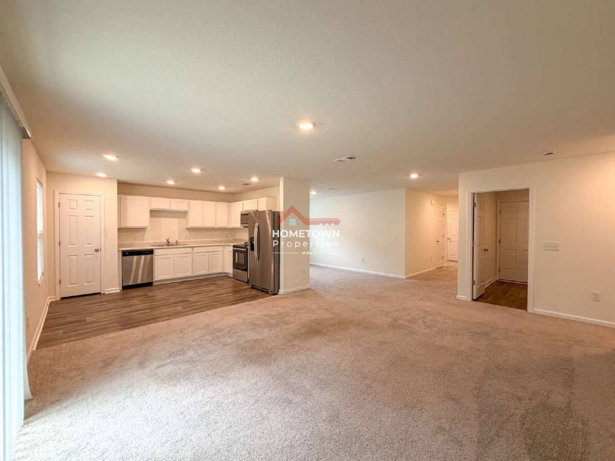 6509 June Bug Dr - Photo 3 of 10