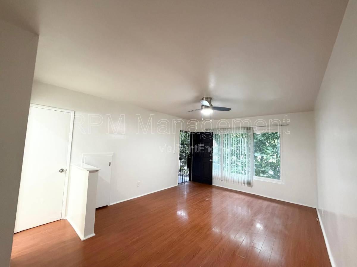 4800 Beverly Blvd #3 - Photo 2 of 7