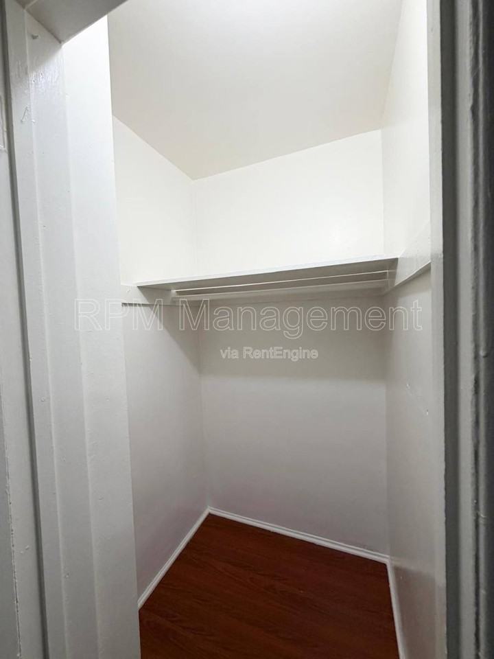 4800 Beverly Blvd #3 - Photo 7 of 7