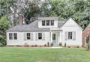 featured image of 1104 Rosedale Rd Ne
