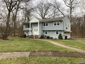 718 Spring Ave - Photo 1 of 1