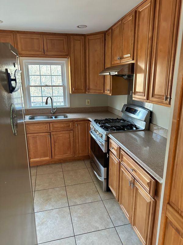 718 Spring Ave - Photo 4 of 11