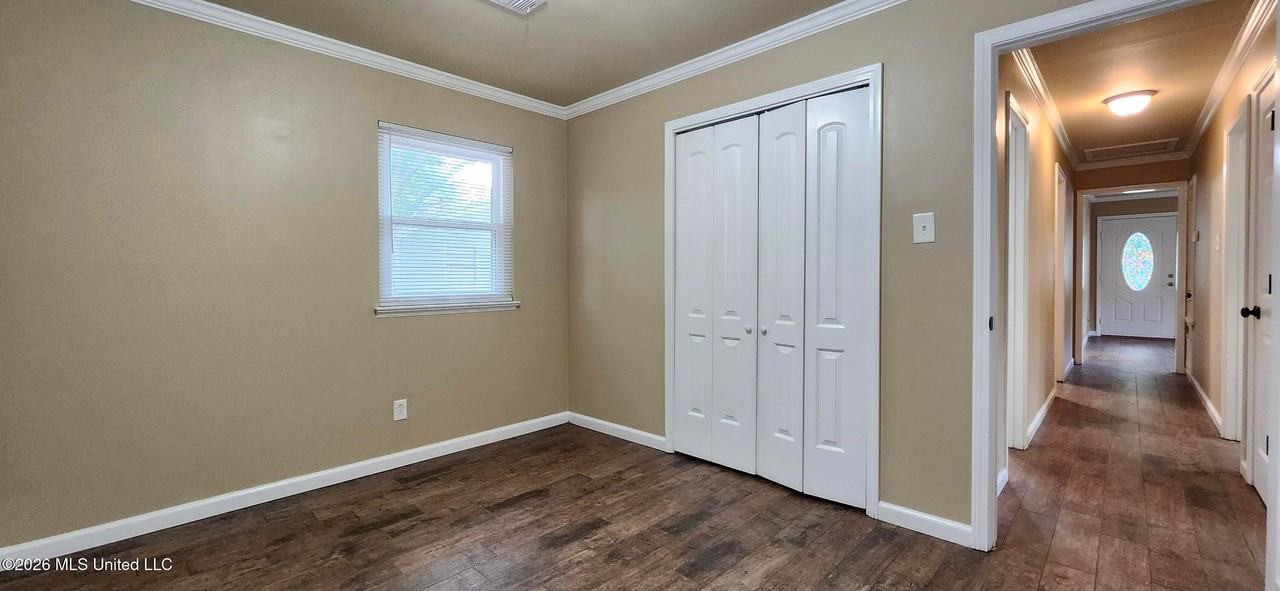 246 Woodland Cir - Photo 7 of 12