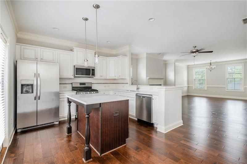 2808 Fullers Aly - Photo 4 of 13