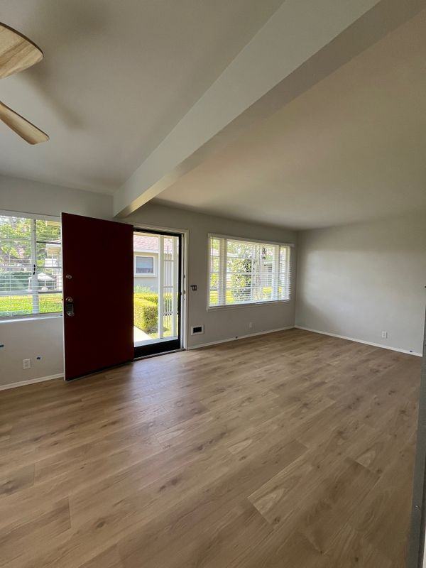 346 W Lemon Ave ##10 - Photo 2 of 4