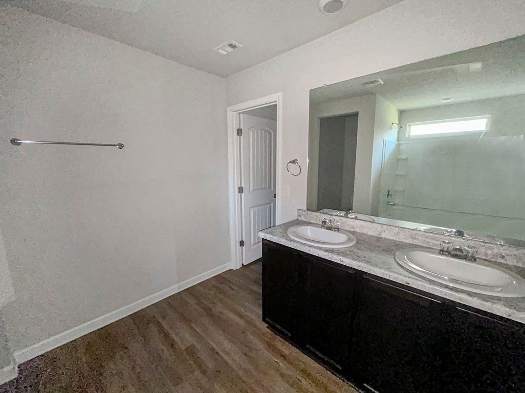 13340 Isabella Blvd - Photo 7 of 11