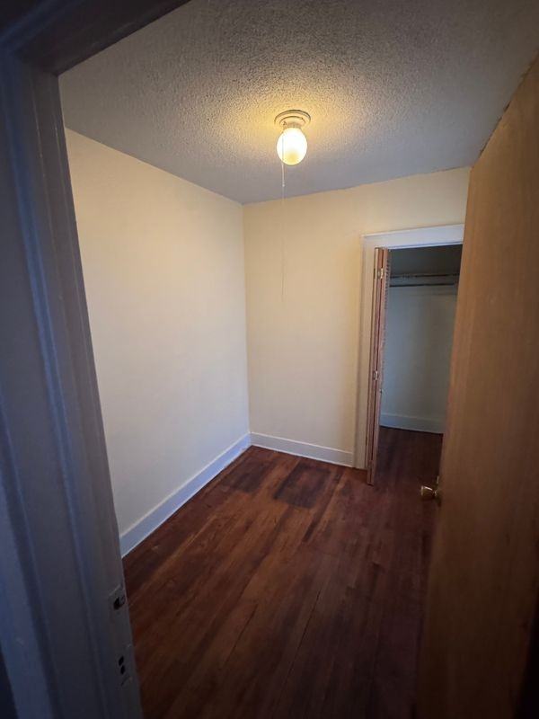 20 Tower Ave - Photo 2 of 18