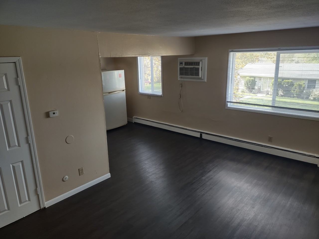 1034 Suburban Ave #203 - Photo 5 of 5