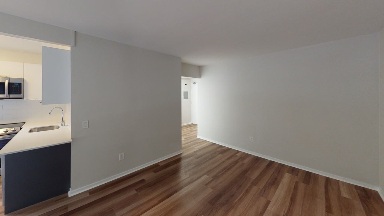 The Sherlan - Photo 6 of 8
